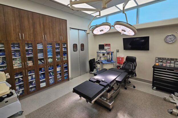 Dr. Emily Kirby's private surgical facility in Fort Worth where she offers plastic and reconstructive surgery, including breast enhancement and body contouring